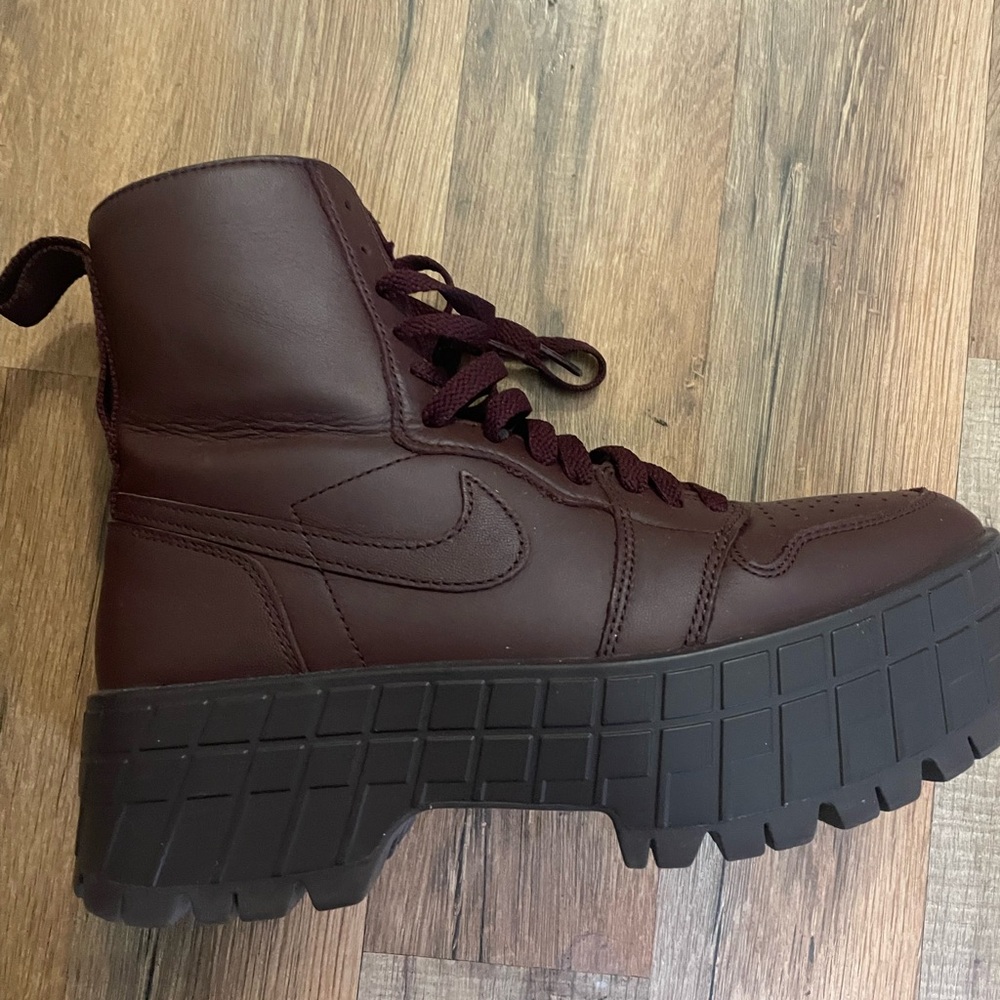 Nike Dark Maroon High-Top Sneakers
